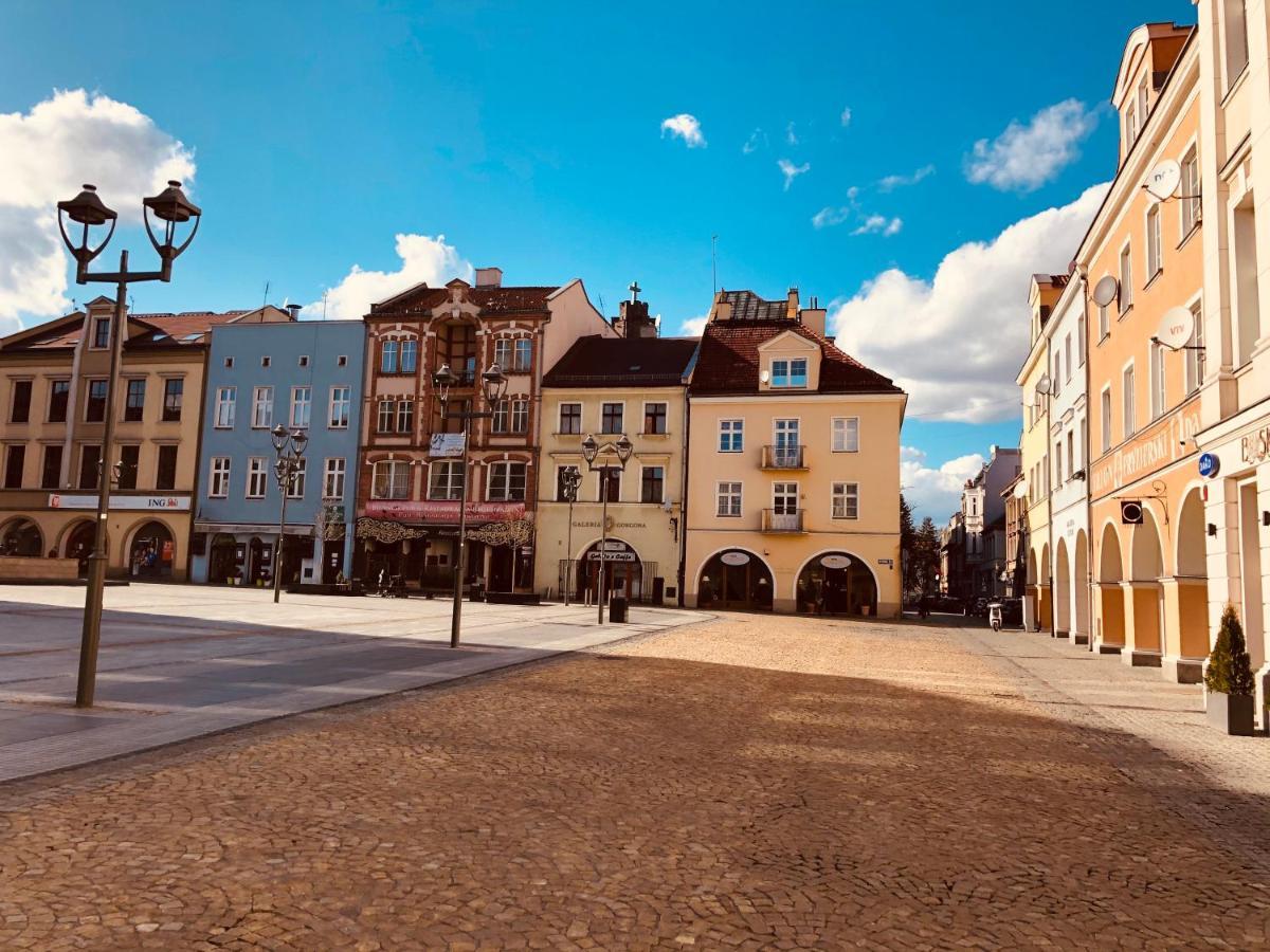 Ferienwohnung Pobuudka V Plebanska Z Widokiem Na Rynek Gliwice Exterior foto